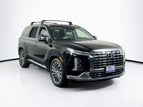 Used 2024 Hyundai Palisade Calligraphy AWD/4WD image 3
