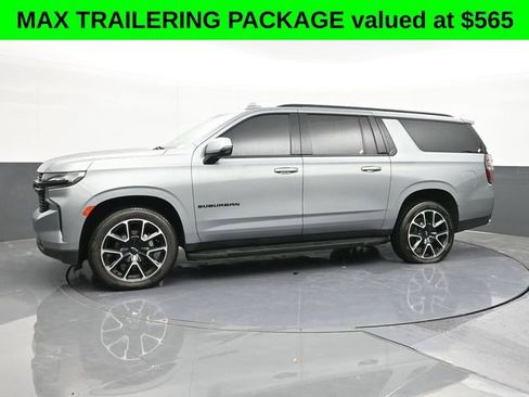 Used 2023 Chevrolet Suburban RST w/ Sport Performance Package image 8