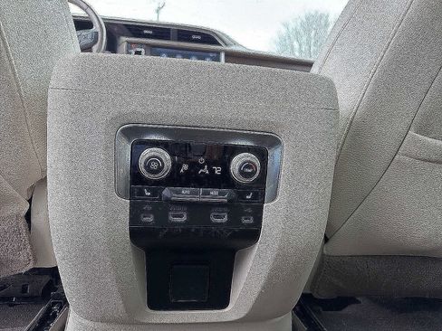 Used 2021 GMC Yukon XL Denali w/ Denali Ultimate Package image 23