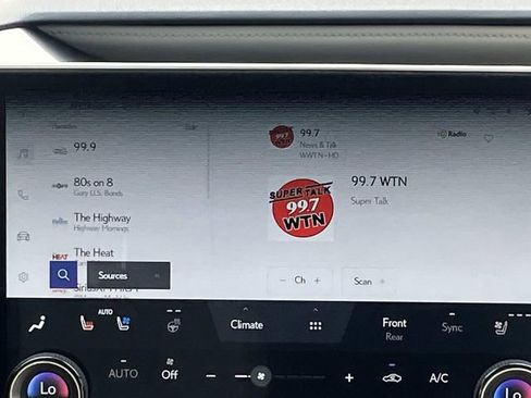 Used 2024 Lexus RX 350h w/ Accessory Package (Z1) AWD/4WD image 15