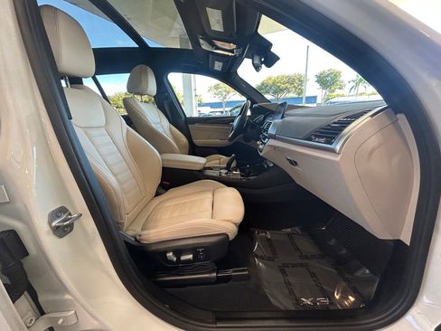 Used 2020 BMW X3 xDrive30i w/ Executive Package image 25
