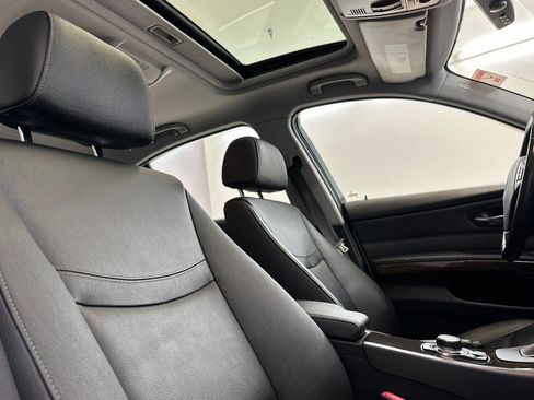 Used 2011 BMW 335d Sedan image 30
