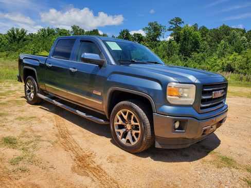 Used 2014 GMC Sierra 1500 SLE w/ All-Terrain Package AWD/4WD image 14