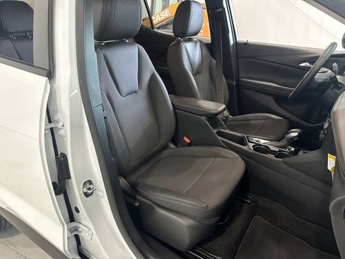 Used 2024 Buick Encore GX Preferred AWD/4WD image 30