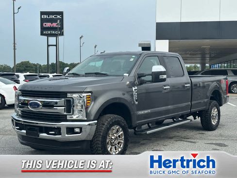 Used 2018 Ford F350 XLT w/ XLT Premium Package AWD/4WD image 1