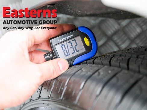 Used 2023 Chevrolet Equinox LT image 25