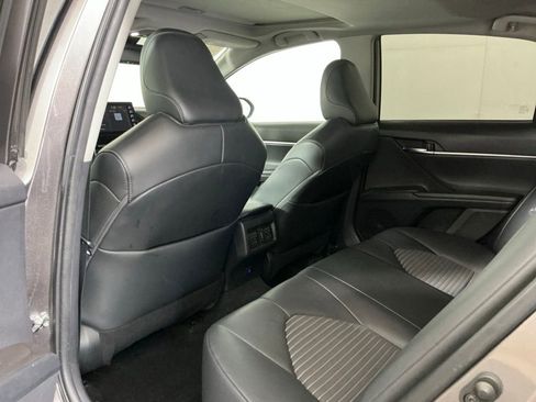 Used 2022 Toyota Camry SE FWD image 25