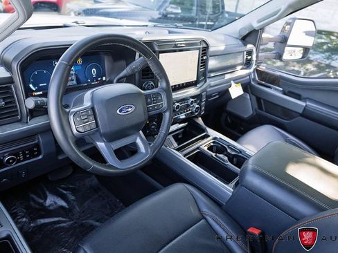 Used 2025 Ford F250 Lariat w/ Lariat Ultimate Package AWD/4WD image 24