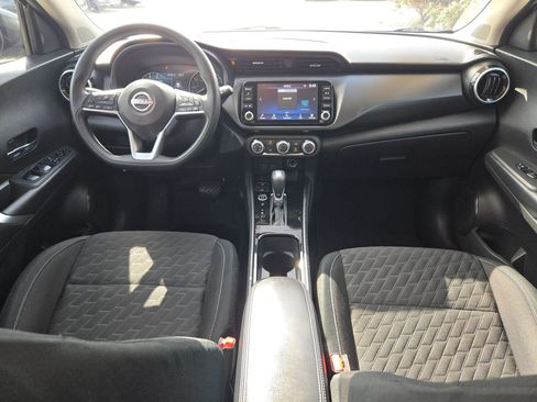 Certified 2024 Nissan Kicks SV FWD image 15