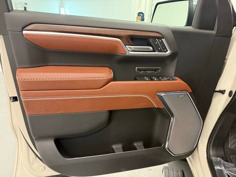 New 2026 GMC Sierra 1500 Denali Ultimate image 13