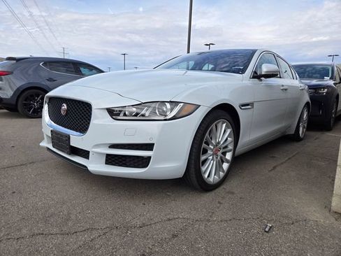 Used 2017 Jaguar XE First Edition AWD/4WD image 2