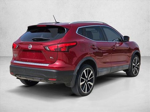 Used 2019 Nissan Rogue Sport SL w/ Premium Package FWD image 5