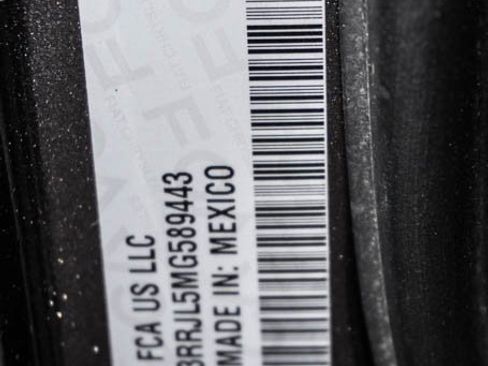 Used 2021 RAM 3500 Laramie w/ Night Edition image 31