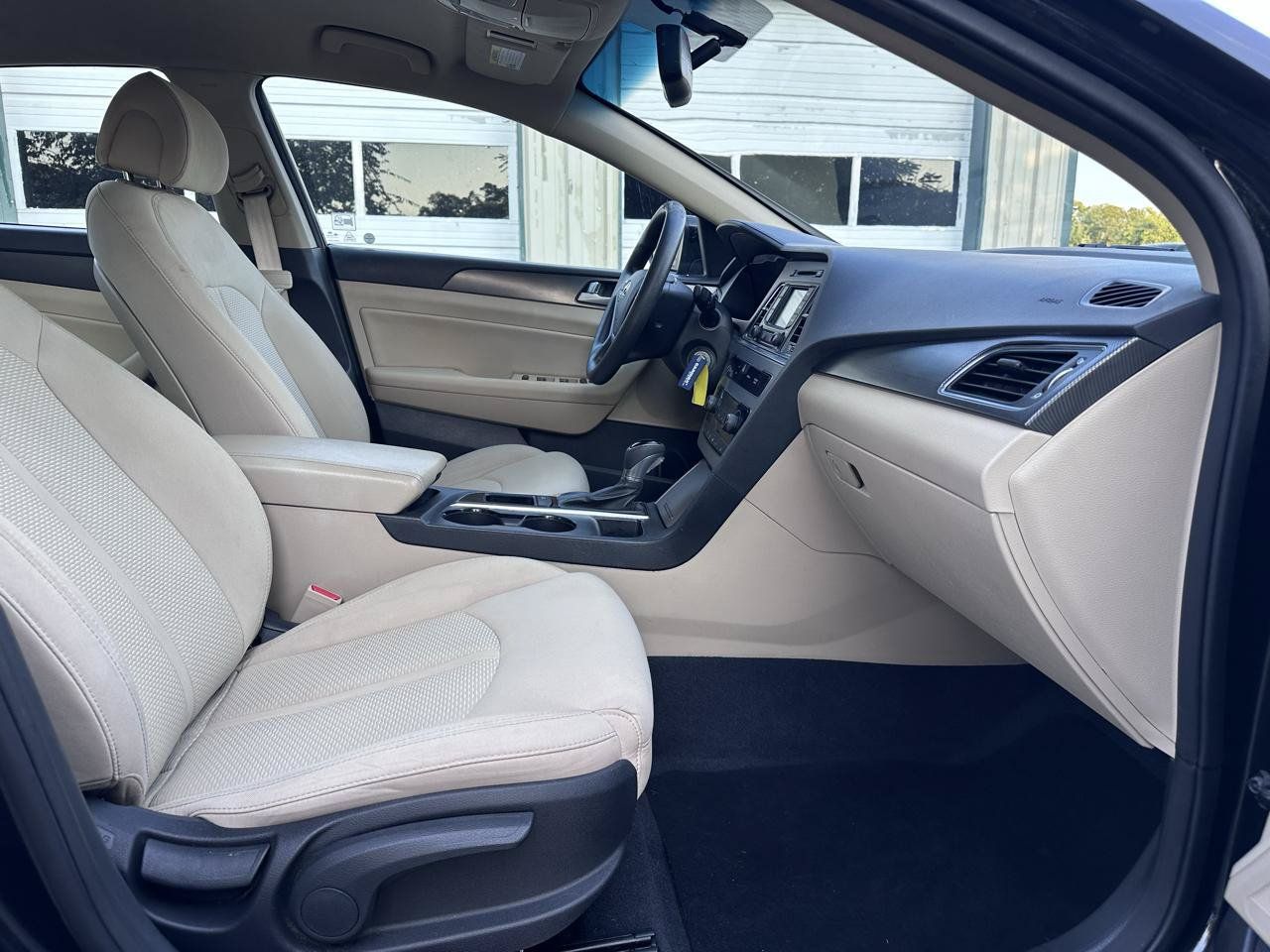 Used 2015 Hyundai Sonata Sport FWD image 20