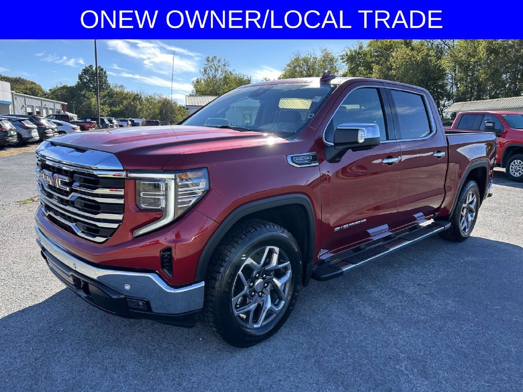 Used 2024 GMC Sierra 1500 SLT w/ SLT Premium Plus Package AWD/4WD image 8