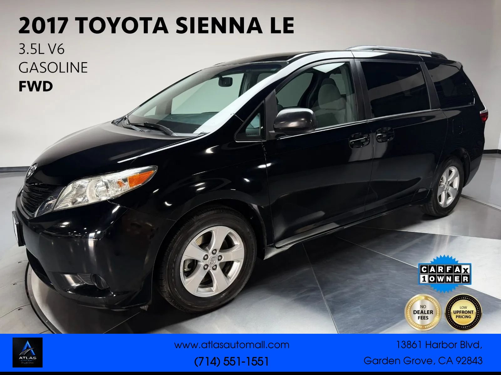 Used 2017 Toyota Sienna LE w/ Preferred Accessory Package FWD image 1