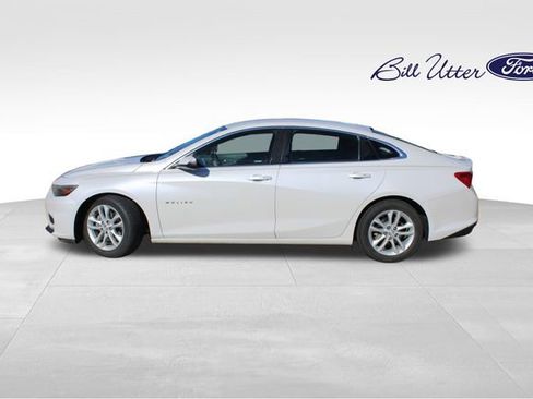 Used 2016 Chevrolet Malibu Hybrid w/ Leather Package image 8