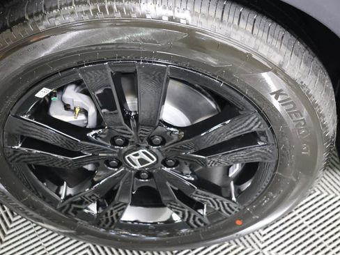 New 2026 Honda HR-V Sport image 23