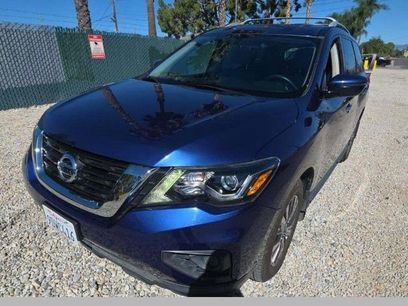 Used 2019 Nissan Pathfinder S
