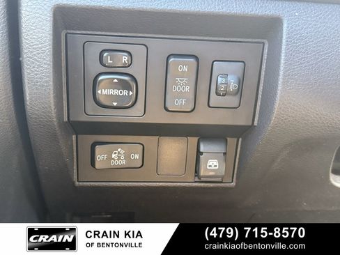 Used 2015 Toyota Tundra SR5 image 13