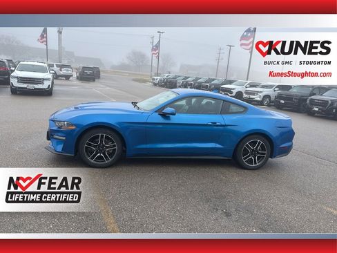 Used 2021 Ford Mustang Premium image 7
