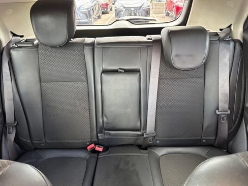 Used 2019 Buick Encore Preferred FWD image 29