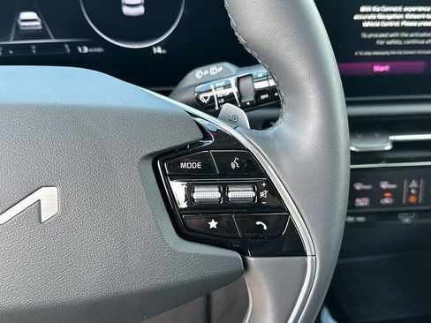 New 2026 Kia Niro Wind FWD image 26