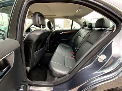 Used 2008 Mercedes-Benz C 300 Sedan image 21