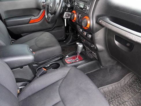 Used 2017 Jeep Wrangler Sport w/ Quick Order Package 24S image 10