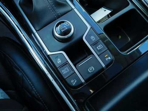 Used 2022 Kia Sorento SX image 34