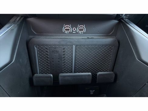 Used 2026 RAM 1500 Big Horn AWD/4WD image 17