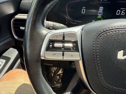 Used 2023 Kia Telluride EX X-Line AWD/4WD image 31