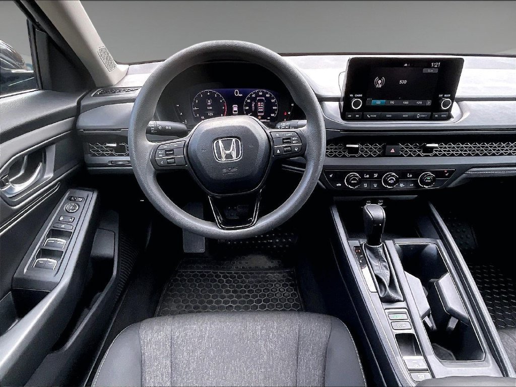 Used 2024 Honda Accord EX image 17