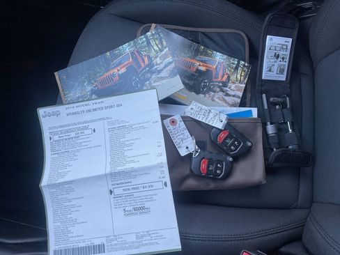 Used 2018 Jeep Wrangler Unlimited Sport S AWD/4WD image 34
