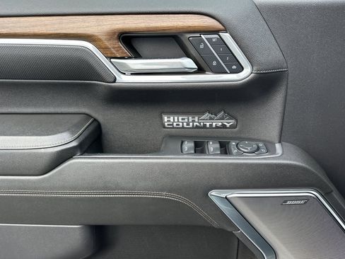 Used 2024 Chevrolet Silverado 1500 High Country w/ High Country Premium Package image 14