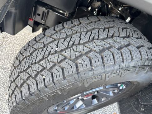 New 2026 Nissan Frontier PRO-4X w/ Pro Premium Package image 29