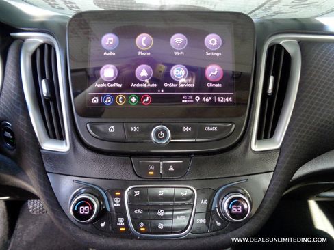 Used 2023 Chevrolet Malibu LT image 13