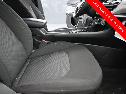 New 2025 Jeep Compass Sport w/ Mopar Graphics Package image 21