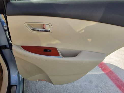 Used 2011 Lexus ES 350 FWD image 27