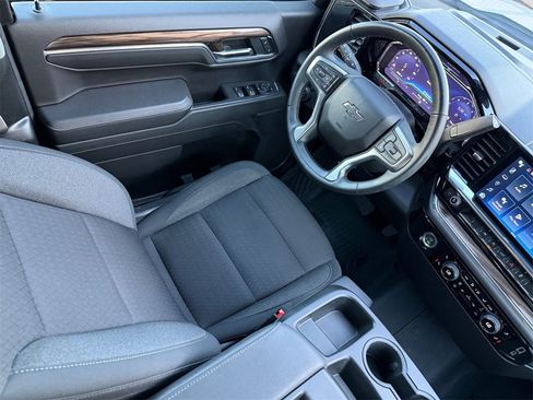 Used 2024 Chevrolet Silverado 1500 RST image 15