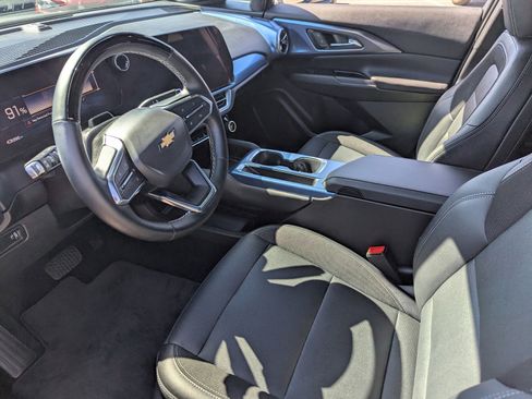 Used 2024 Chevrolet Equinox EV LT w/ Active Safety Package 3 image 8