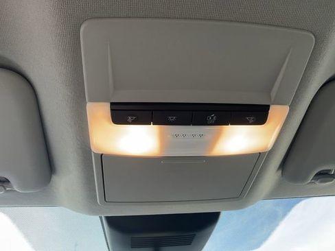 Used 2020 Nissan Sentra SV image 15