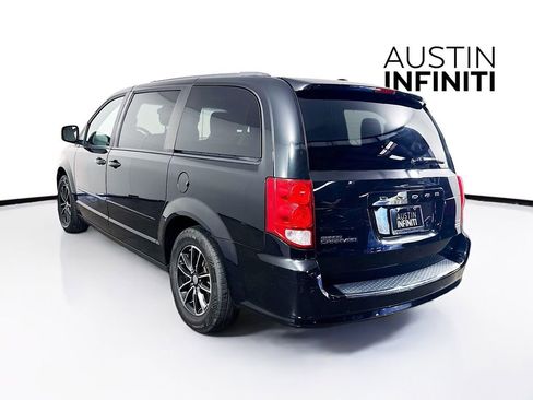 Used 2017 Dodge Grand Caravan GT image 5