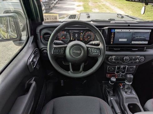 New 2026 Jeep Gladiator Rubicon w/ Safety Group image 16