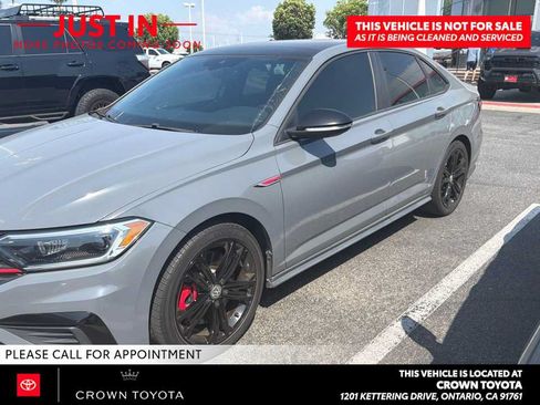 Used 2021 Volkswagen Jetta GLI Autobahn FWD image 1
