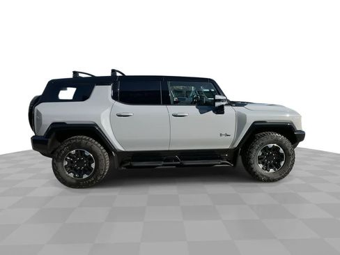 Used 2025 GMC Hummer EV 3X w/ Extreme Off-Road Package image 9