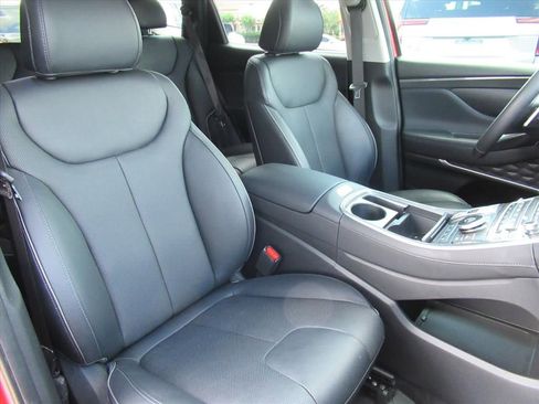 Used 2023 Hyundai Santa Fe Limited FWD image 9