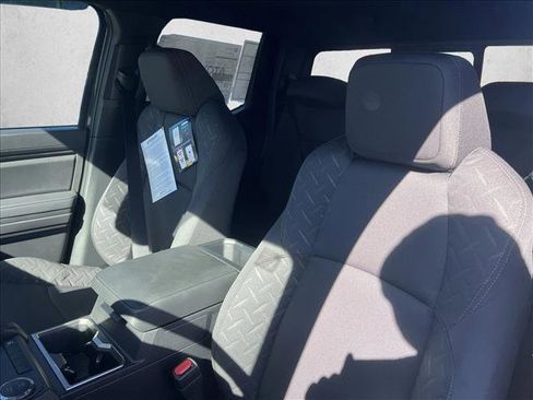 New 2025 Toyota Tacoma SR5 image 15