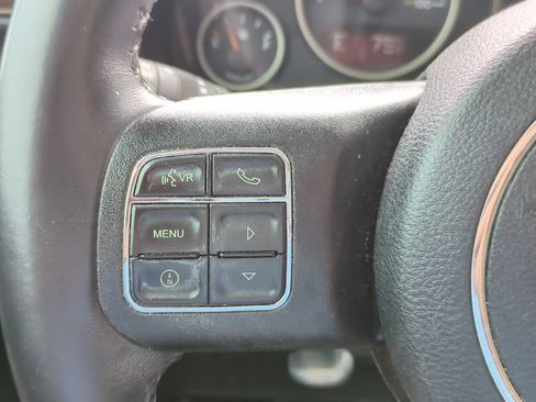 Used 2016 Jeep Wrangler Unlimited Sahara AWD/4WD image 22