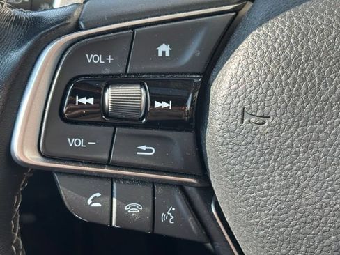 Used 2022 Honda Insight Touring image 11